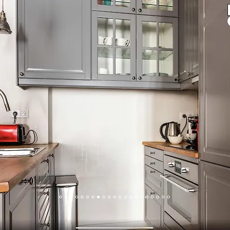 Apartment Brouilly One Block From Eiffel Tower