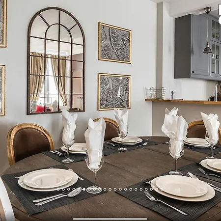 Brouilly One Block From Eiffel Tower Apartment *